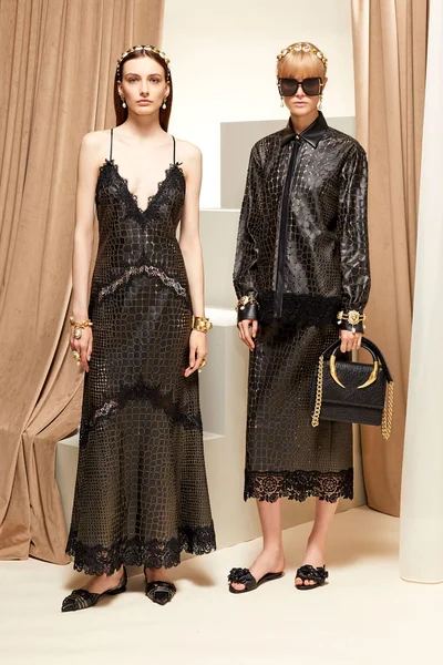 Look 34